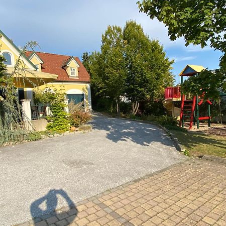 Landcafe Auszeit Otel Albersdorf Dış mekan fotoğraf