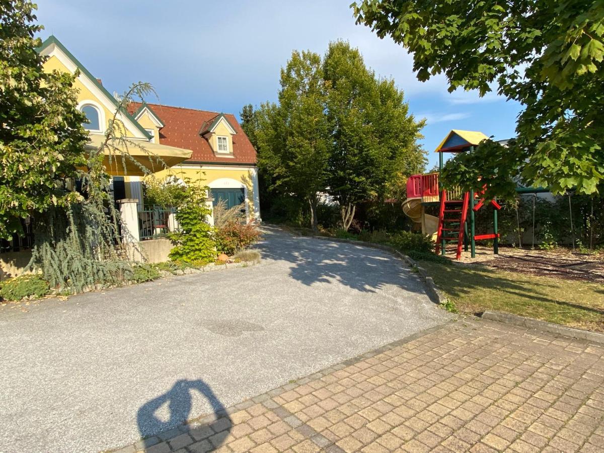 Landcafe Auszeit Otel Albersdorf Dış mekan fotoğraf